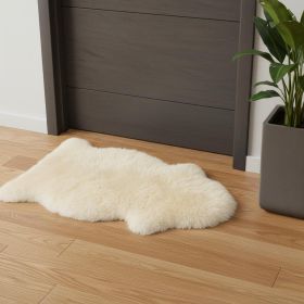 2' X 3' White Animal Print Area Rug