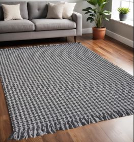 5' X 8' Grey Hand Woven Houndstooth Indoor Area Rug