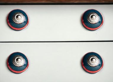 1.5" X 1.5" X 1.5" Ceramic Metal Navy And Red 8 Pack Knob