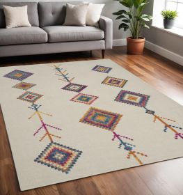 5' X 7' Ivory Geometric Berber Area Rug