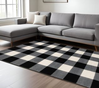 7' X 9' Monochromatic Gingham Pattern Indoor Area Rug