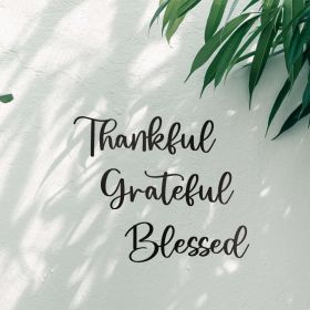 3-Piece “Thankful, Grateful, Blessed” Scripture Wall Art Set (Option: Wrought iron decoration)